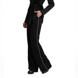 Wilfred Pant, Edia piped